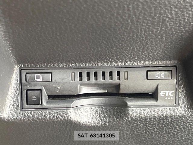 Toyota YARIS CROSS 2023-12 8102973-5