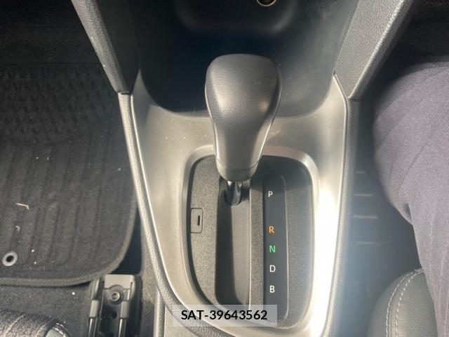 Toyota YARIS CROSS 2023-11 8102979-16