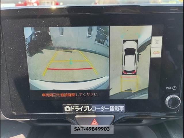 Toyota YARIS CROSS 2025-10 8102975-10