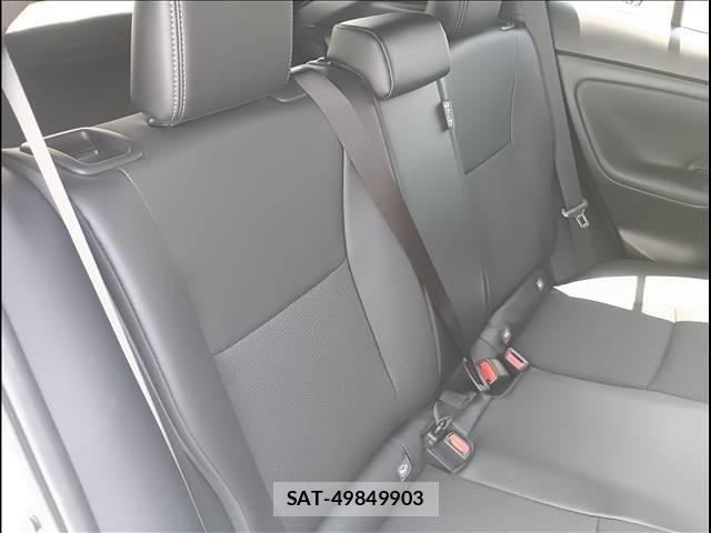 Toyota YARIS CROSS 2025-10 8102975-15