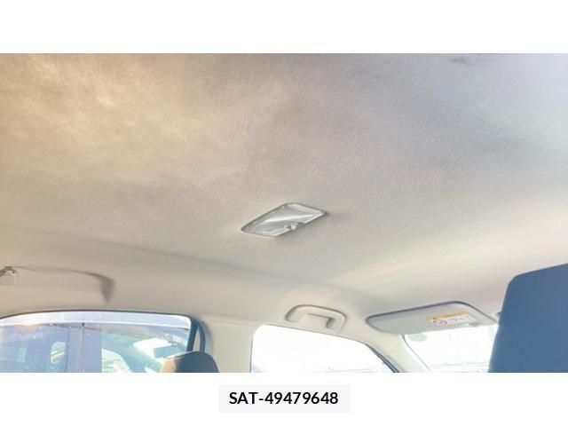 Toyota YARIS CROSS 2021-04 8102984-11