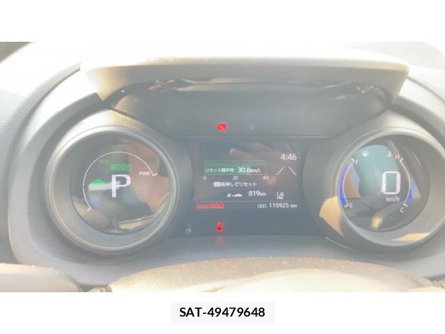 Toyota YARIS CROSS 2021-04 8102984-20