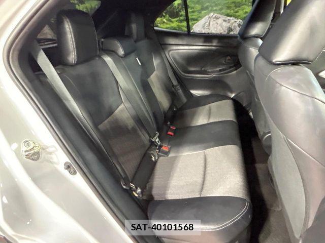Toyota YARIS CROSS 2023-11 8102974-8