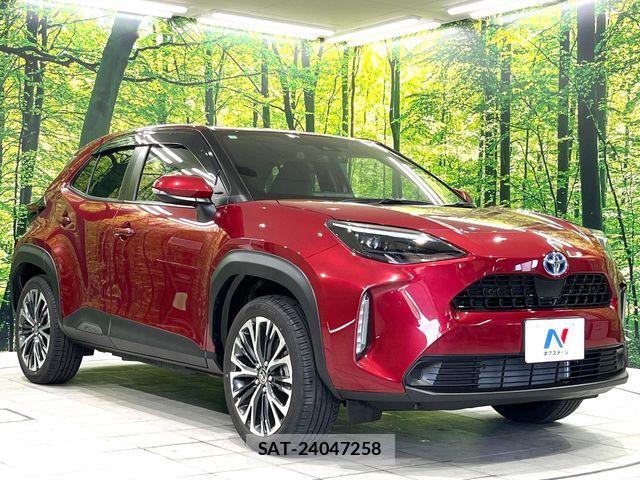 Toyota YARIS CROSS 2023-07 8102977-15