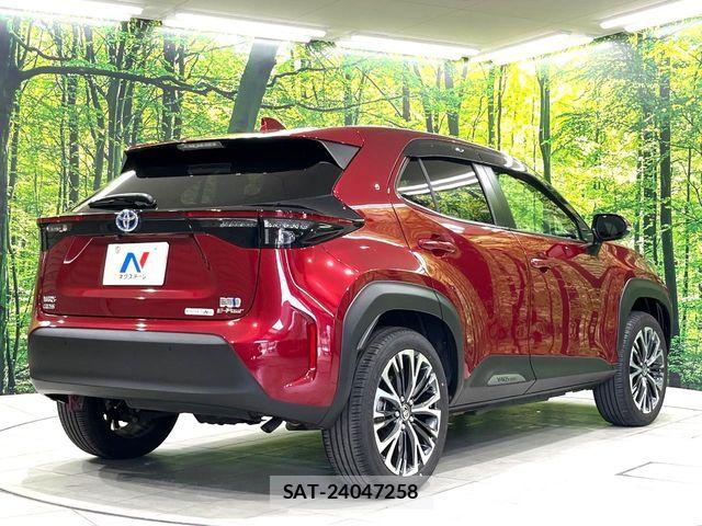 Toyota YARIS CROSS 2023-07 8102977-16