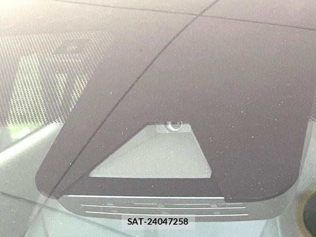 Toyota YARIS CROSS 2023-07 8102977-4