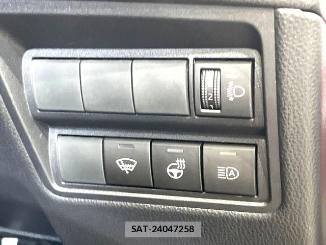 Toyota YARIS CROSS 2023-07 8102977-5