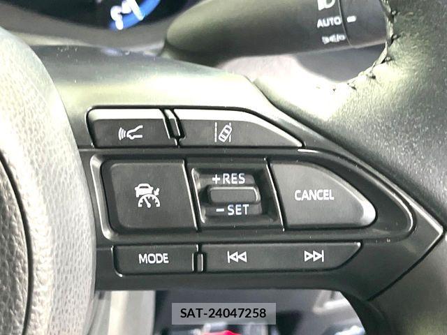 Toyota YARIS CROSS 2023-07 8102977-6