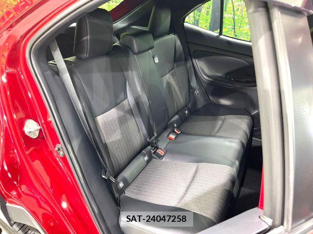 Toyota YARIS CROSS 2023-07 8102977-8