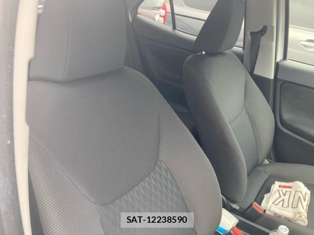 Toyota YARIS CROSS 2023-02 8102983-10