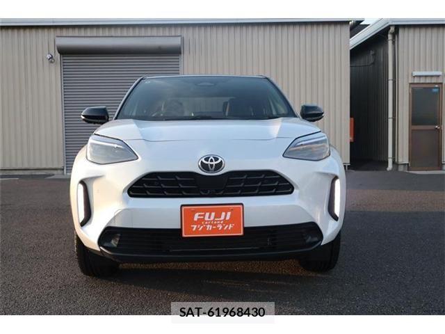 Toyota YARIS CROSS 2025-10 8133180-15