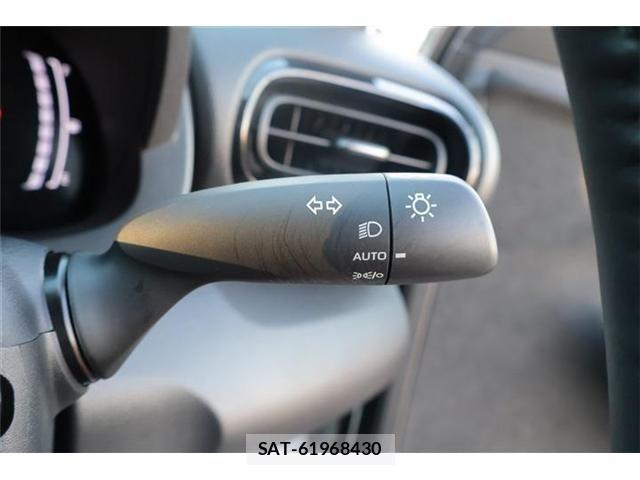 Toyota YARIS CROSS 2025-10 8133180-25