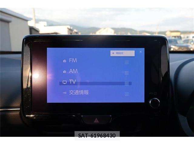 Toyota YARIS CROSS 2025-10 8133180-27