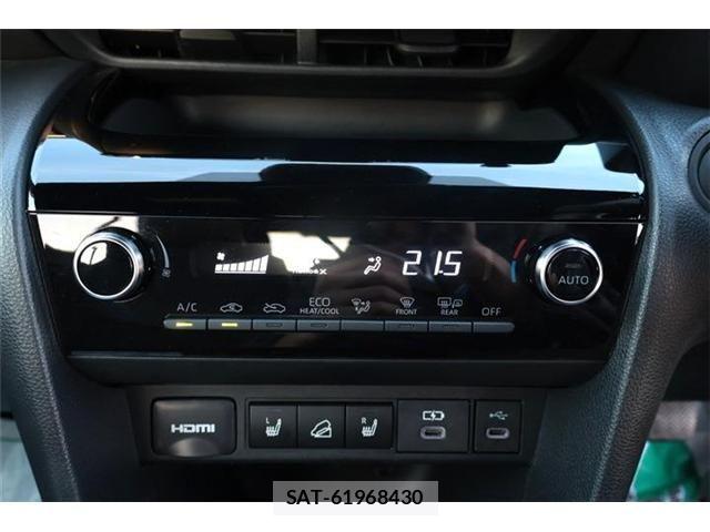 Toyota YARIS CROSS 2025-10 8133180-29