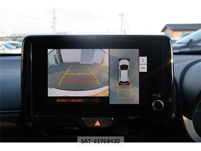 Toyota YARIS CROSS 2025-10 8133180-3