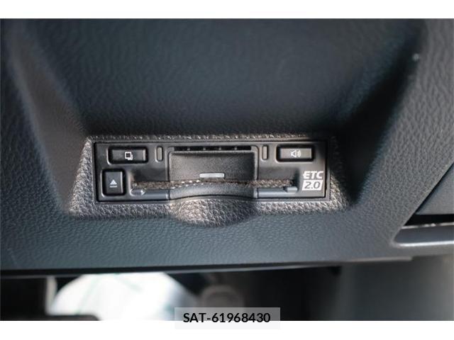 Toyota YARIS CROSS 2025-10 8133180-5