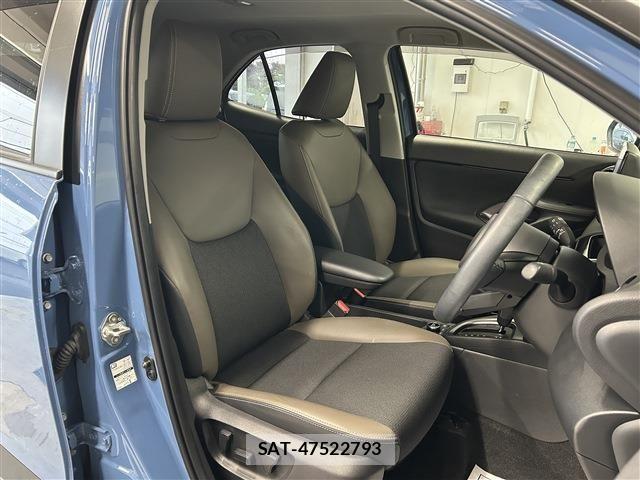 Toyota YARIS CROSS 2024-06 8133184-22