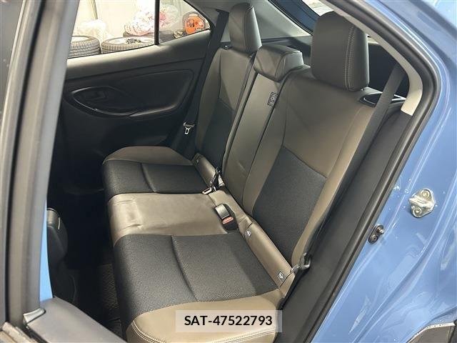 Toyota YARIS CROSS 2024-06 8133184-25