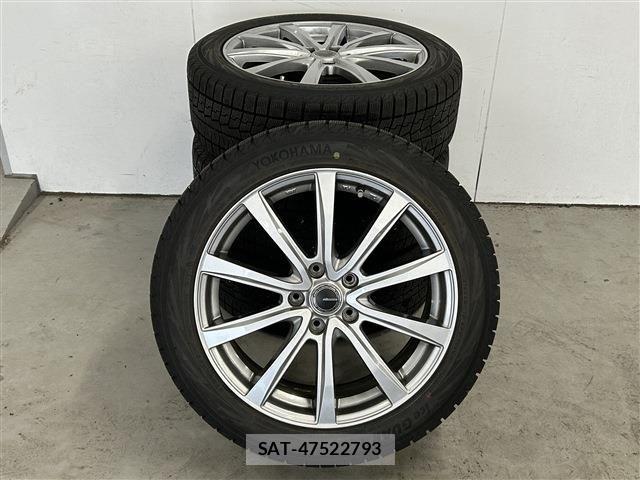 Toyota YARIS CROSS 2024-06 8133184-29
