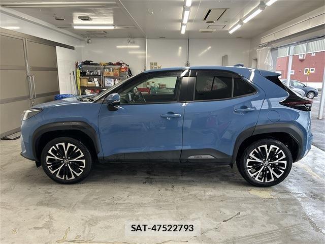 Toyota YARIS CROSS 2024-06 8133184-7