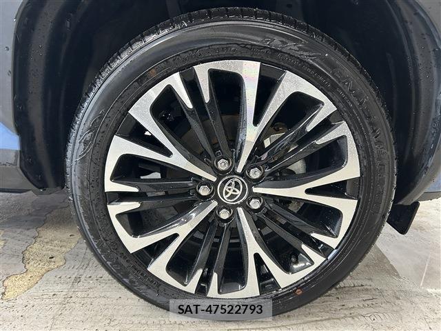 Toyota YARIS CROSS 2024-06 8133184-8
