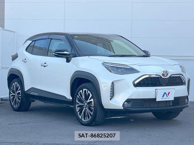 Toyota YARIS CROSS 2021-08 8133185-15