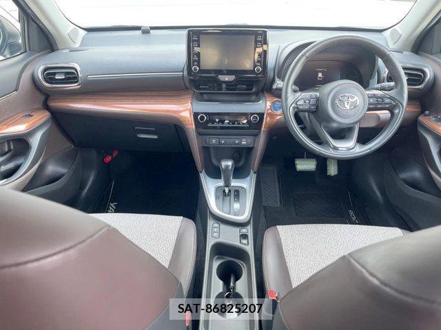 Toyota YARIS CROSS 2021-08 8133185-1