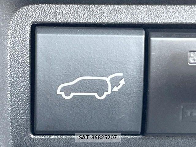 Toyota YARIS CROSS 2021-08 8133185-4