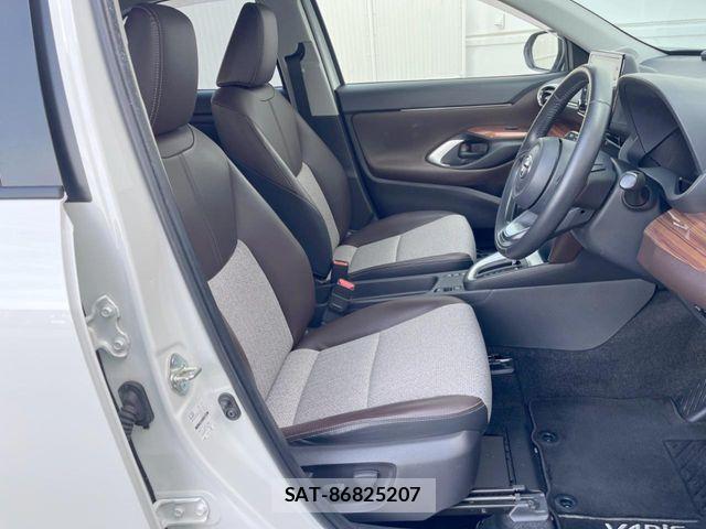 Toyota YARIS CROSS 2021-08 8133185-7