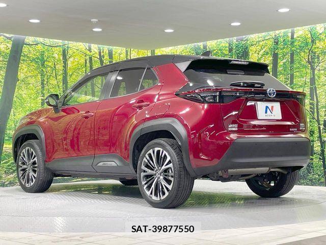 Toyota YARIS CROSS 2021-12 8133188-17