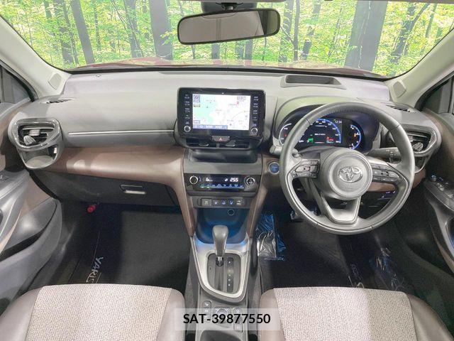 Toyota YARIS CROSS 2021-12 8133188-1