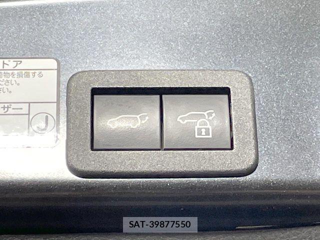 Toyota YARIS CROSS 2021-12 8133188-6