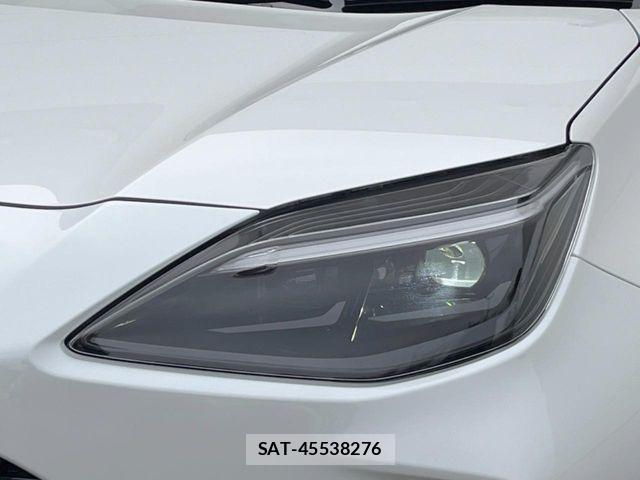 Toyota YARIS CROSS 2021-11 8133186-11