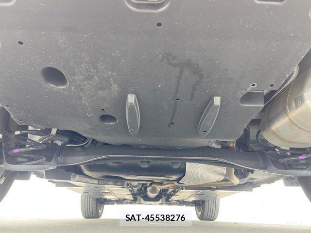 Toyota YARIS CROSS 2021-11 8133186-18