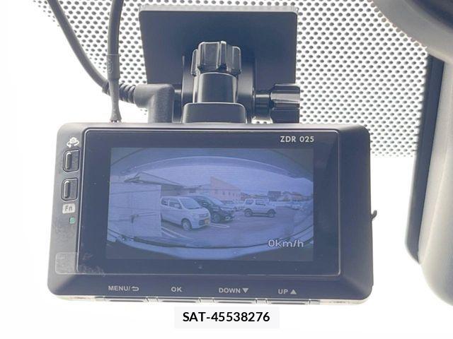 Toyota YARIS CROSS 2021-11 8133186-5