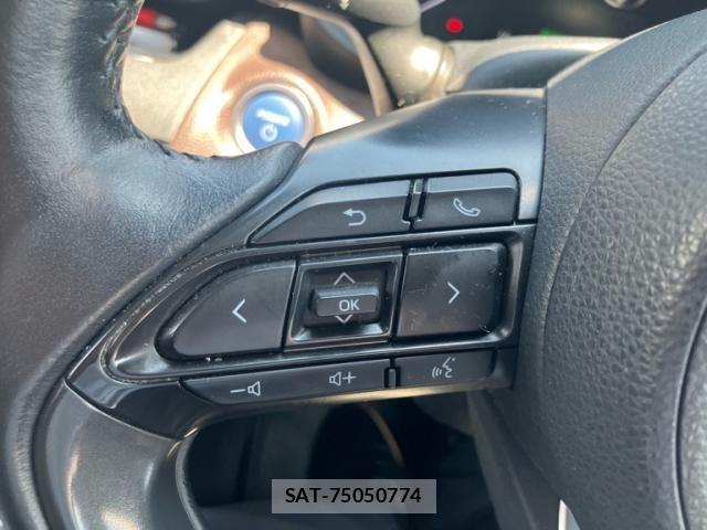 Toyota YARIS CROSS 2021-02 8133187-17