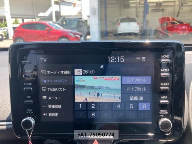 Toyota YARIS CROSS 2021-02 8133187-25
