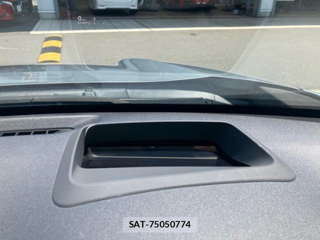 Toyota YARIS CROSS 2021-02 8133187-29