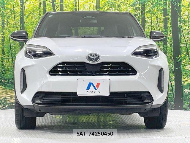 Toyota YARIS CROSS 2024-04 8133183-14