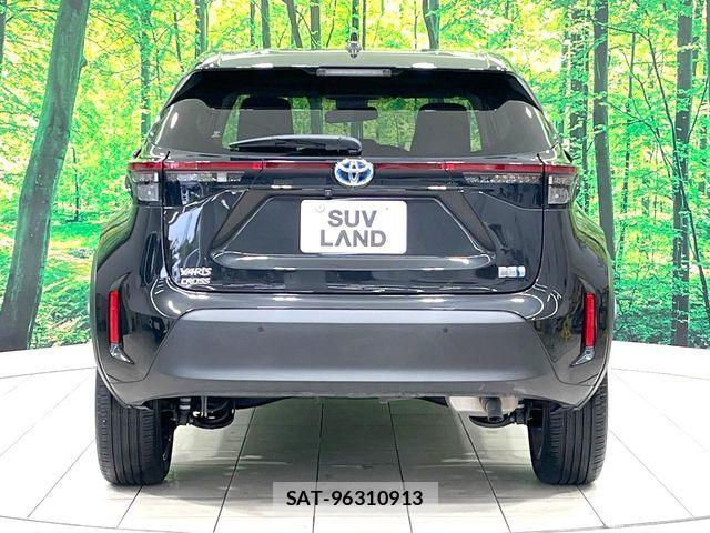 Toyota YARIS CROSS 2021-12 8133181-15