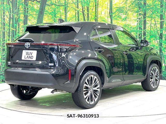 Toyota YARIS CROSS 2021-12 8133181-17