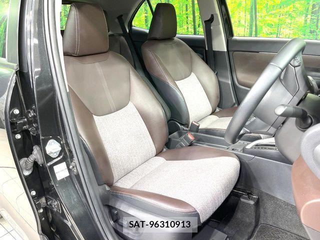 Toyota YARIS CROSS 2021-12 8133181-8