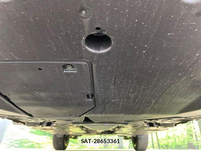 Toyota YARIS CROSS 2025-11 8147093-18