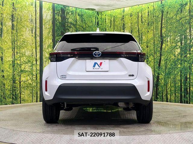 Toyota YARIS CROSS 2023-01 8147097-14
