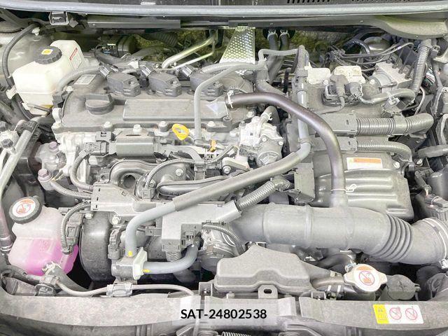 Toyota YARIS CROSS 2023-12 8147094-17