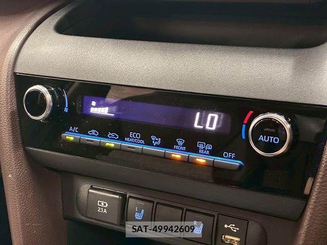 Toyota YARIS CROSS 2021-11 8147096-10