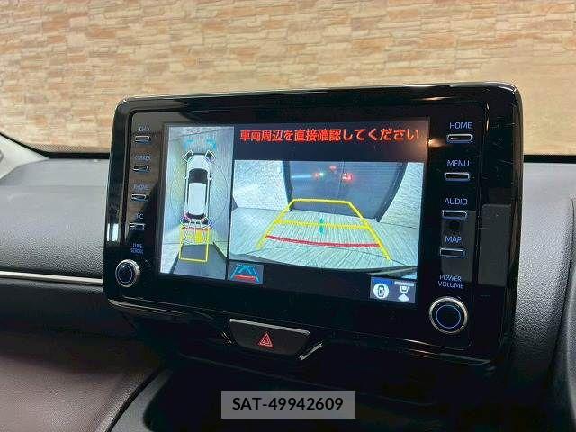 Toyota YARIS CROSS 2021-11 8147096-3