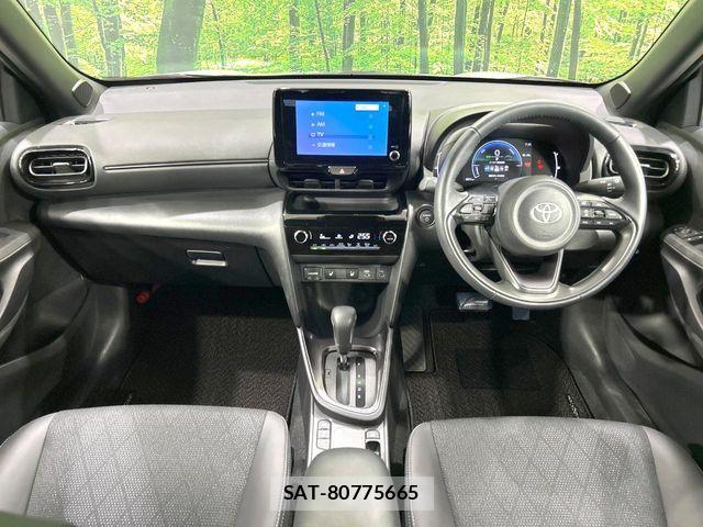 Toyota YARIS CROSS 2025-10 8147092-6