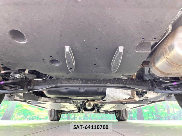 Toyota YARIS CROSS 2021-11 8159598-18