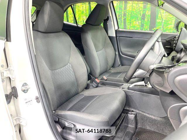 Toyota YARIS CROSS 2021-11 8159598-8